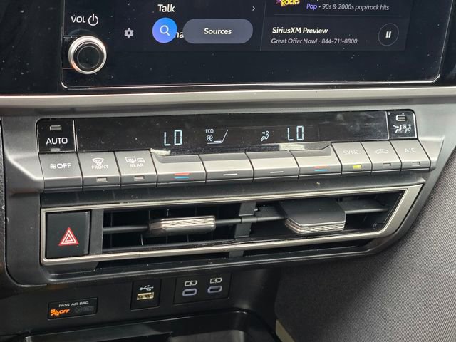 Used 2025 Toyota Camry LE image 20