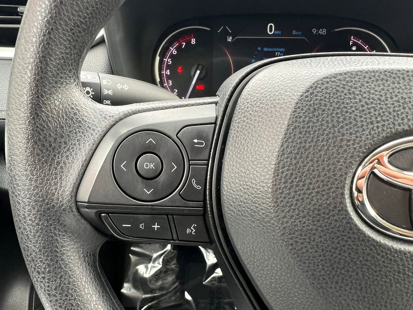 Used 2024 Toyota RAV4 LE image 31