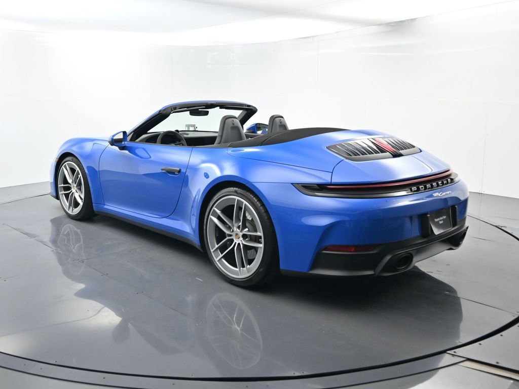 Certified 2025 Porsche 911 Carrera image 3