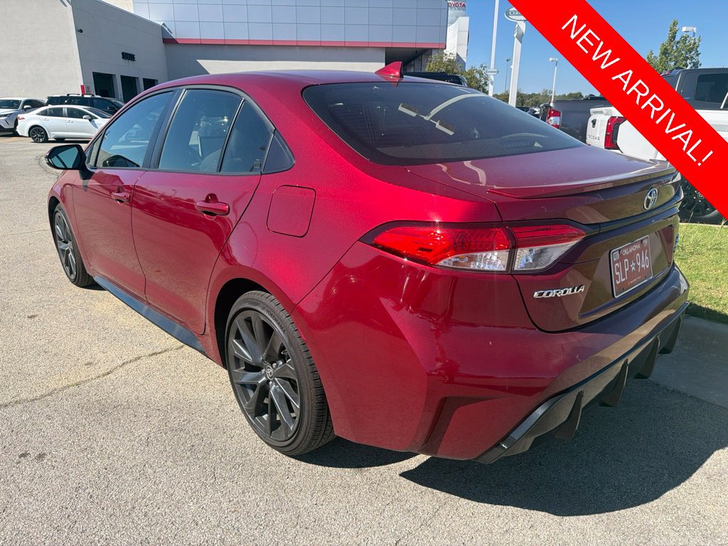 Used 2026 Toyota Corolla SE w/ SE Premium Package FWD image 6