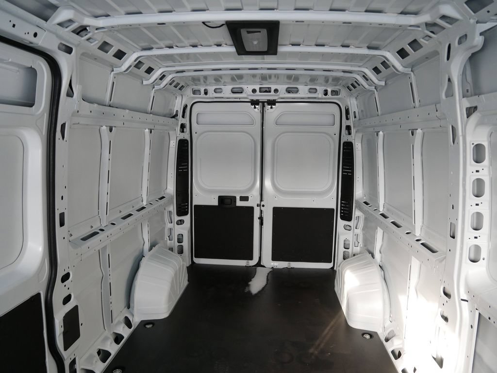 New 2026 RAM ProMaster 2500 w/ Convenience Group FWD image 5