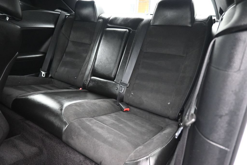 Used 2019 Dodge Challenger GT w/ Plus Package RWD image 30