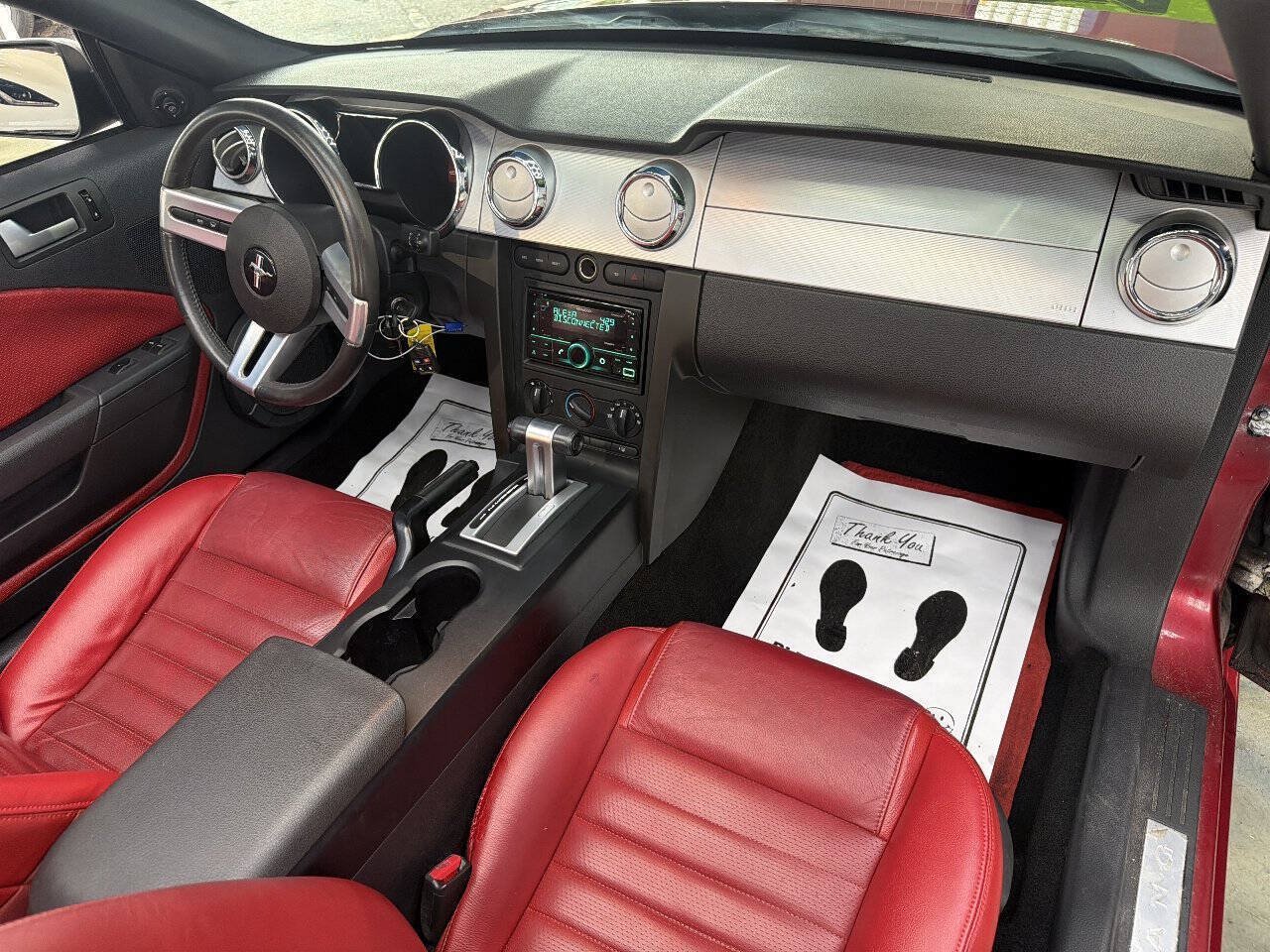 Used 2005 Ford Mustang GT Premium RWD image 33