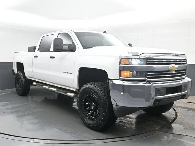 Used 2015 Chevrolet Silverado 2500 LT AWD/4WD image 2