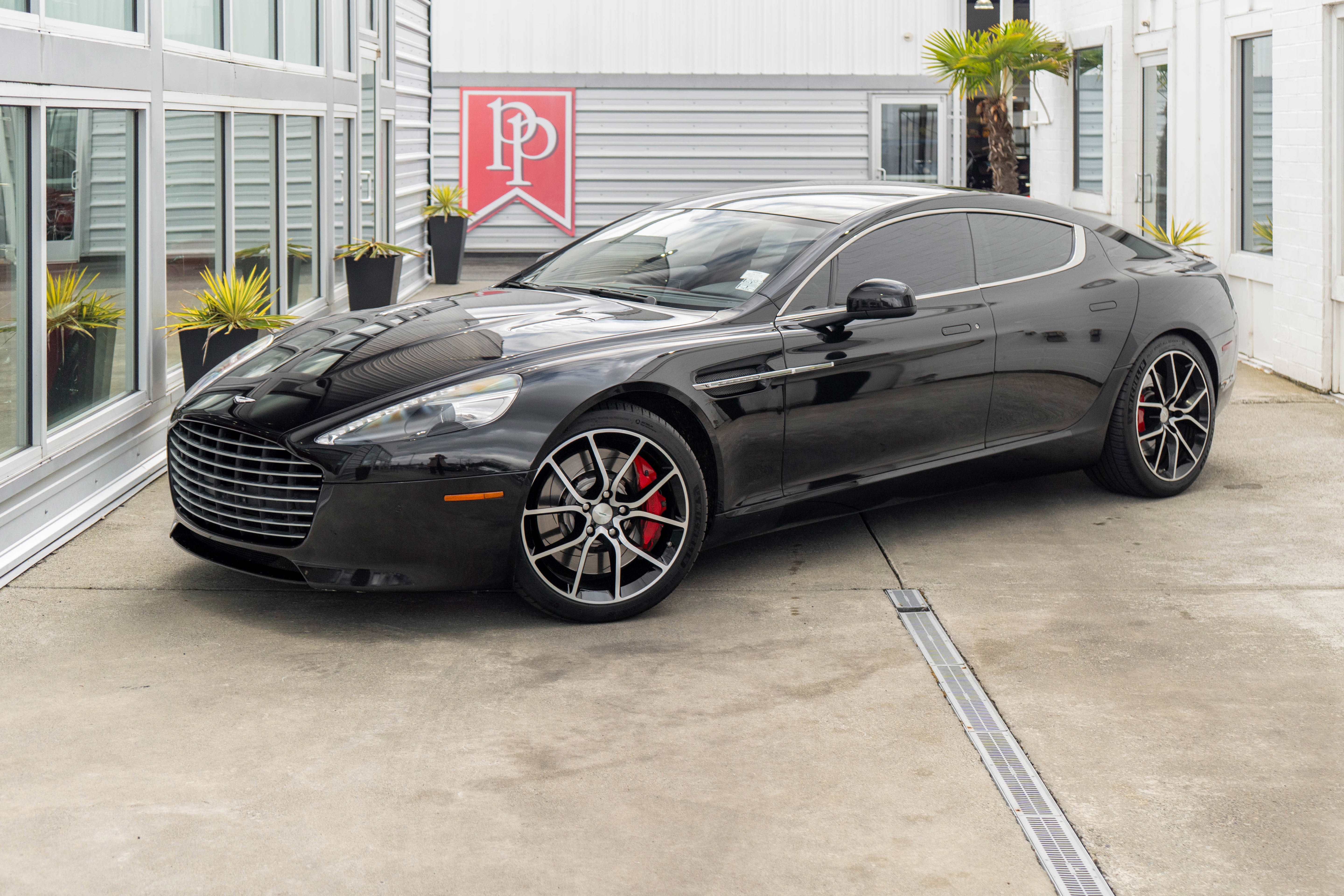 Used 2016 Aston Martin Rapide S image 2