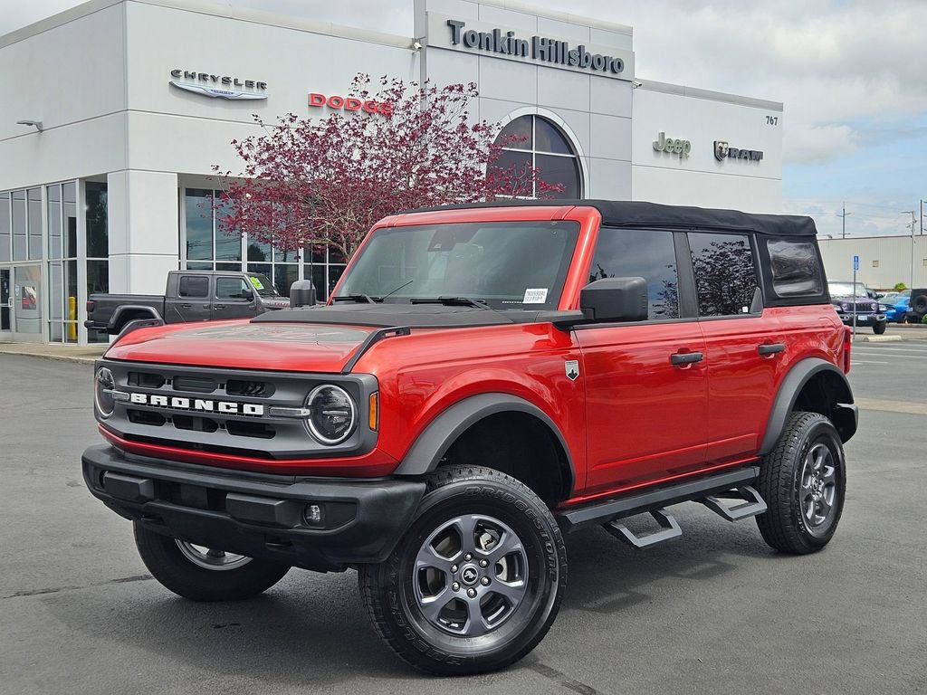 Used 2022 Ford Bronco Big Bend AWD/4WD image 2