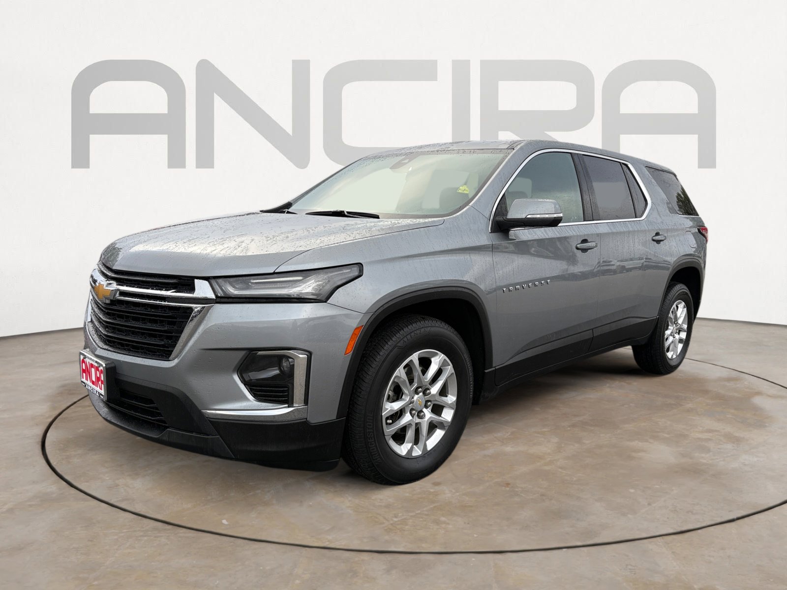 Used 2023 Chevrolet Traverse LS w/ Safety Package image 6