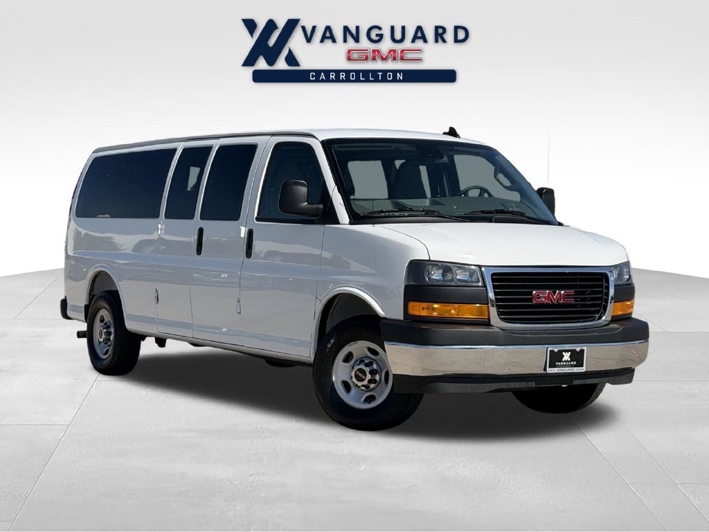 Used 2026 GMC Savana 3500 LT w/ LT Preferred Equipment Group RWD image 1