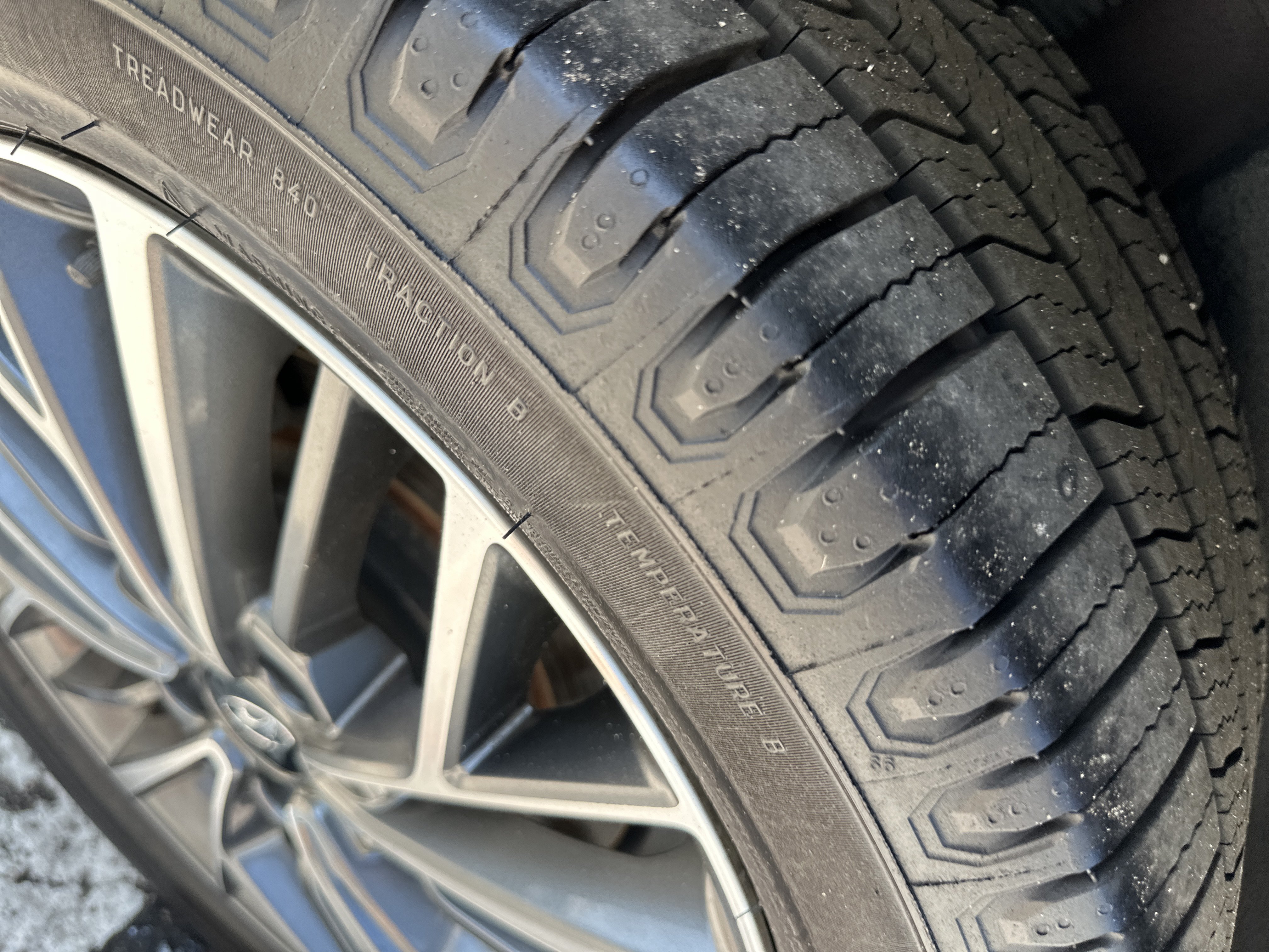 Used 2019 Hyundai Tucson Limited w/ Cargo Package FWD image 7