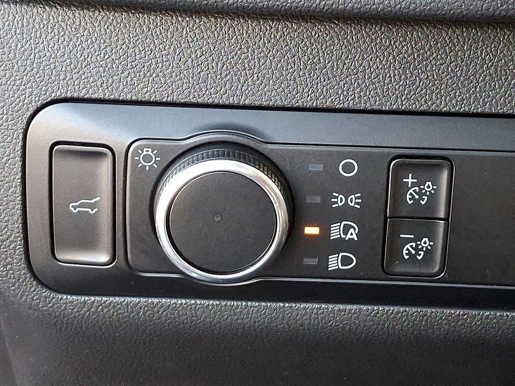 Used 2024 Ford Escape ST-Line image 24