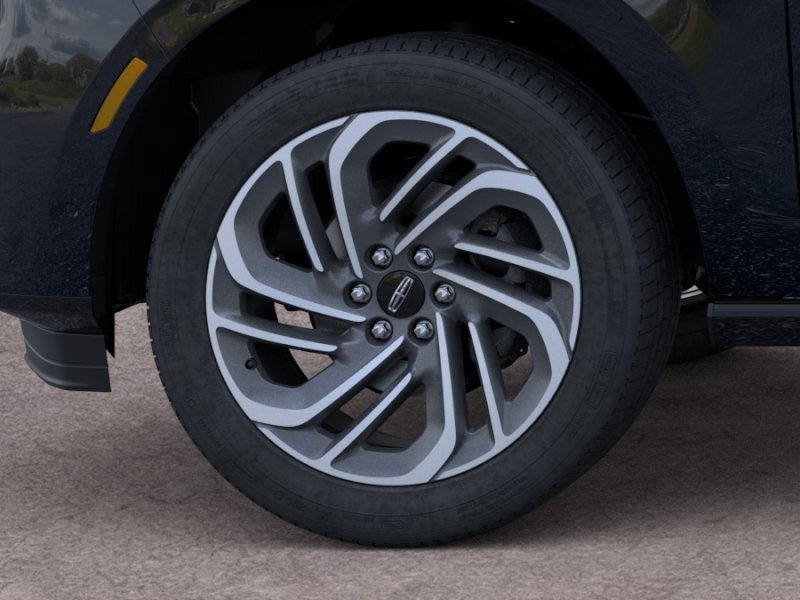 New 2026 Lincoln Navigator L Reserve AWD/4WD image 19