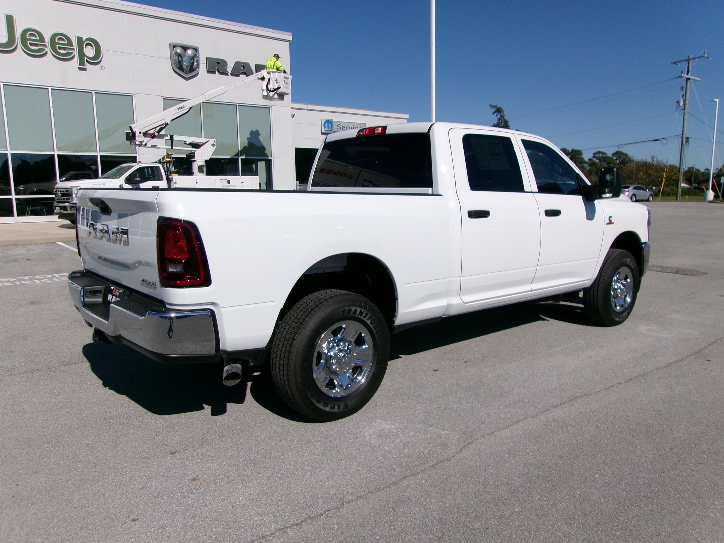 New 2025 RAM 3500 Tradesman w/ Chrome Appearance Group AWD/4WD image 4