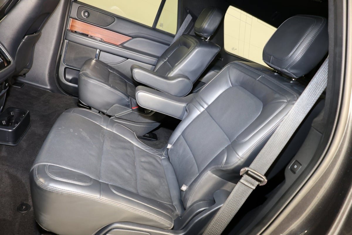 Used 2023 Lincoln Navigator Reserve AWD/4WD image 11