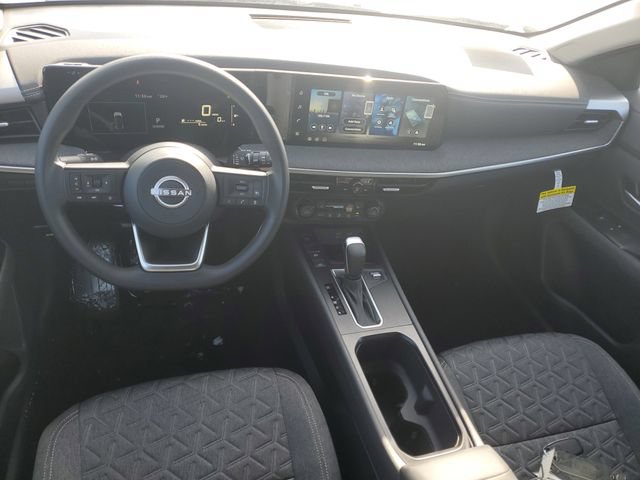 New 2026 Nissan Kicks SV w/ Cold Weather Package AWD/4WD image 15