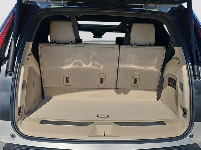 Used 2021 Cadillac Escalade Premium Luxury w/ Driver Assist Tech Package image 13