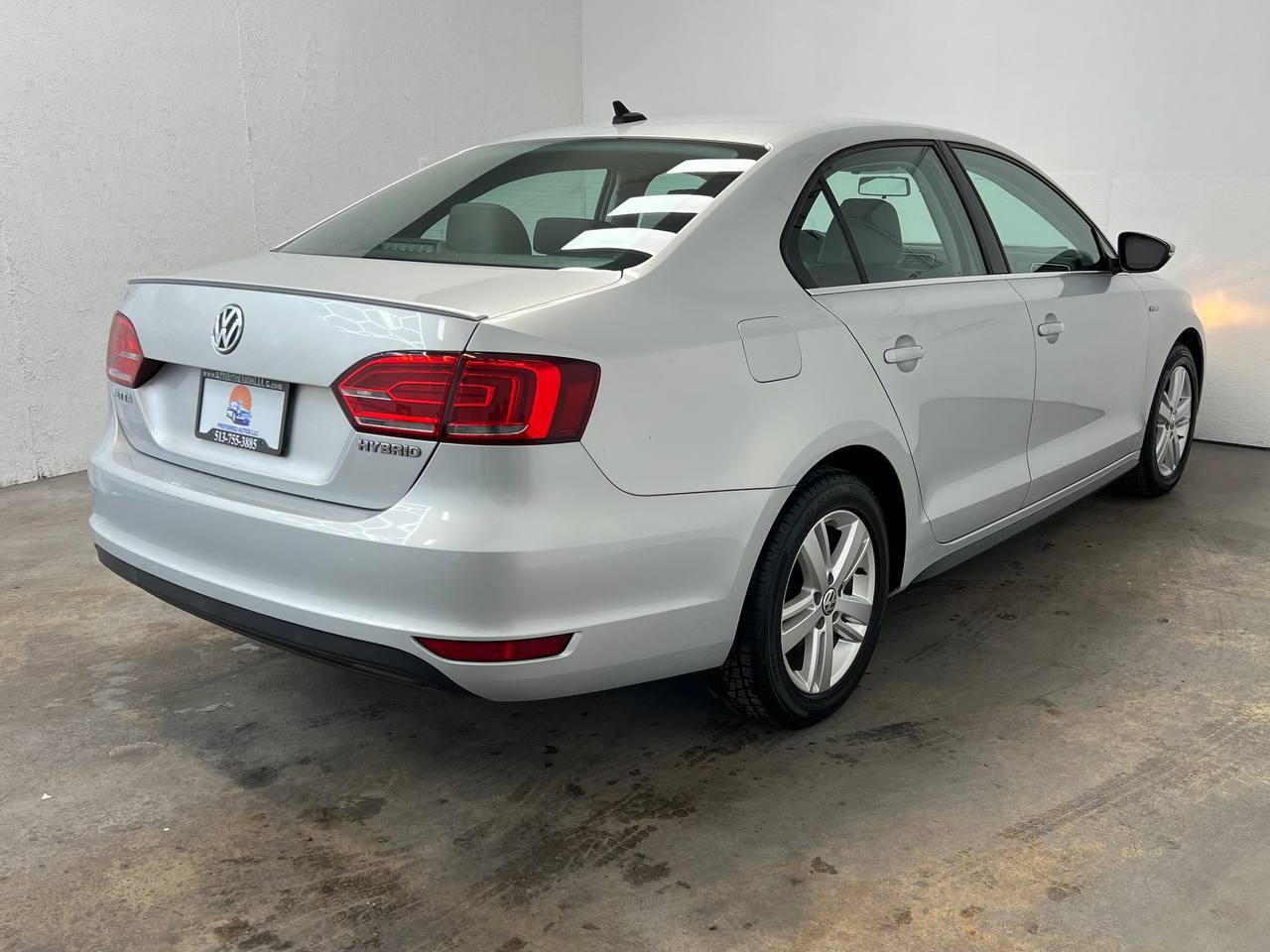 Used 2013 Volkswagen Jetta Hybrid Sedan FWD image 4