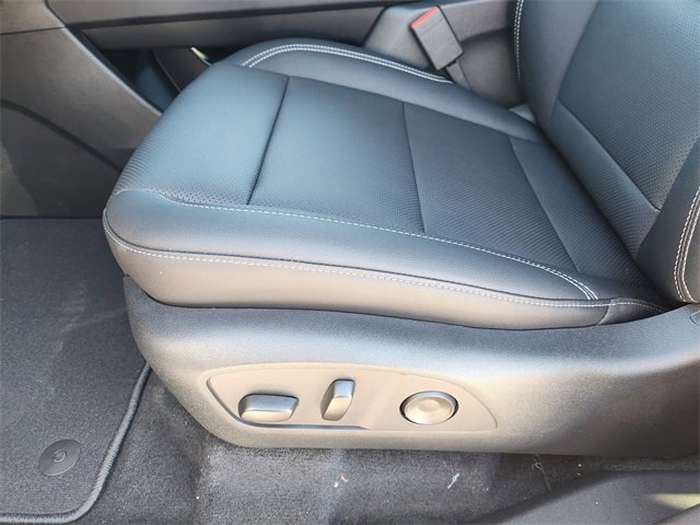 New 2026 Chevrolet Traverse LT w/ Midnight/Sport Edition image 26