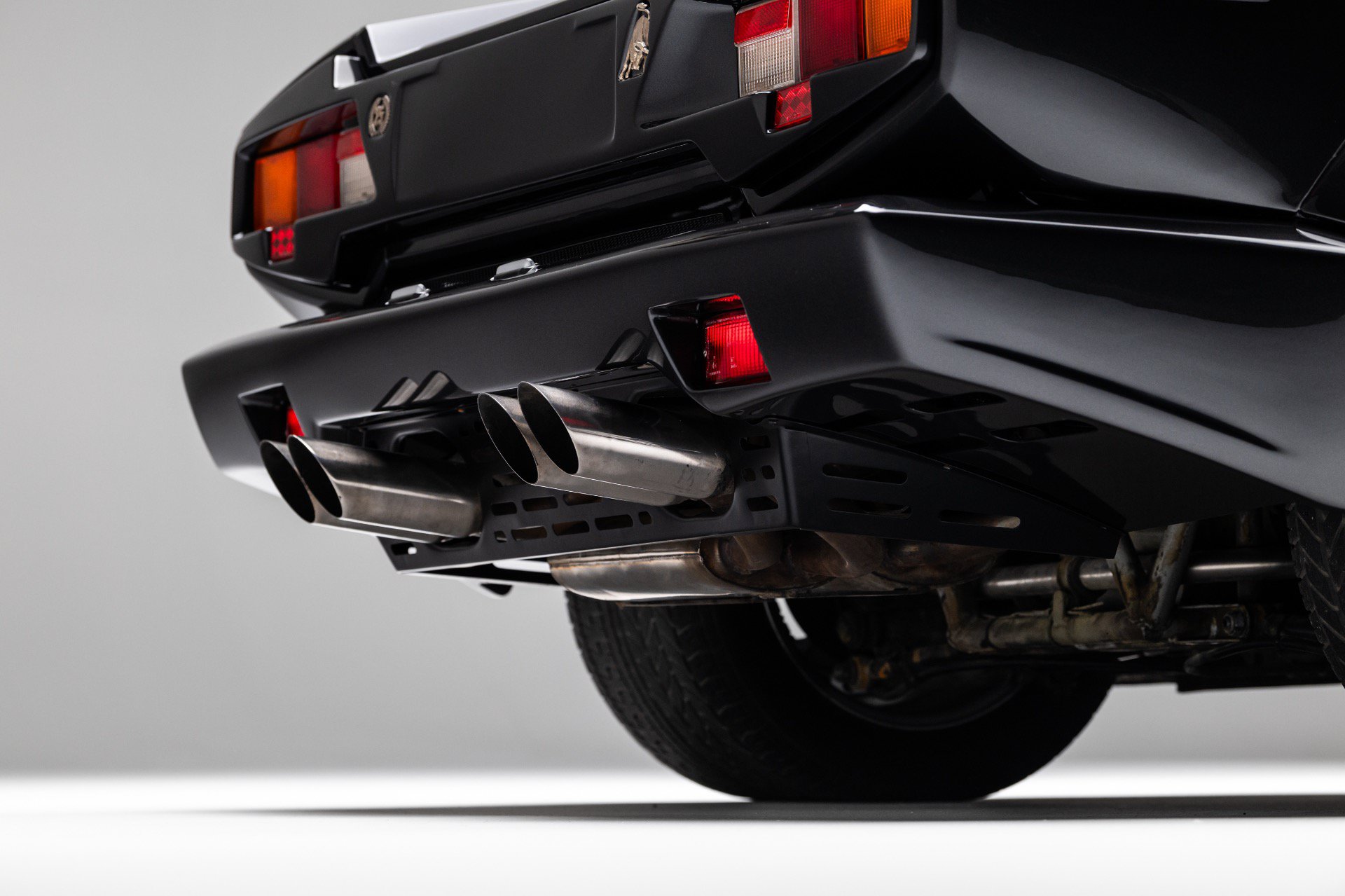 Used 1989 Lamborghini Countach Coupe RWD image 43