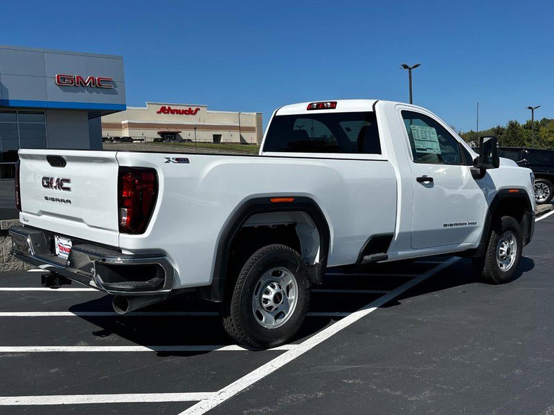 New 2024 GMC Sierra 2500 Pro image 3