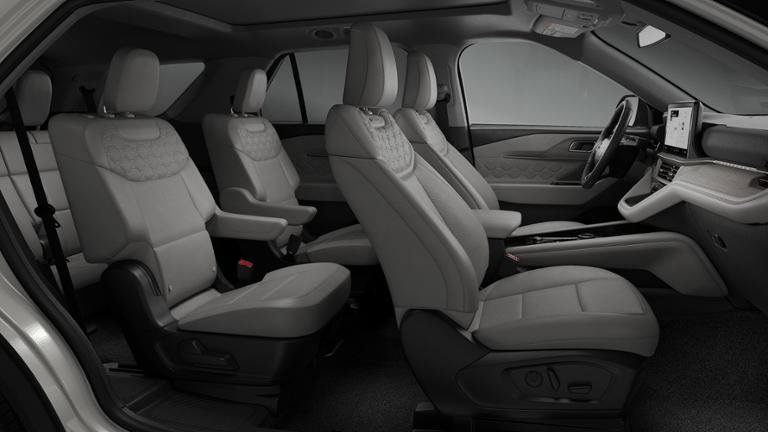 New 2026 Ford Explorer Platinum w/ LUX Leather Package AWD/4WD image 29