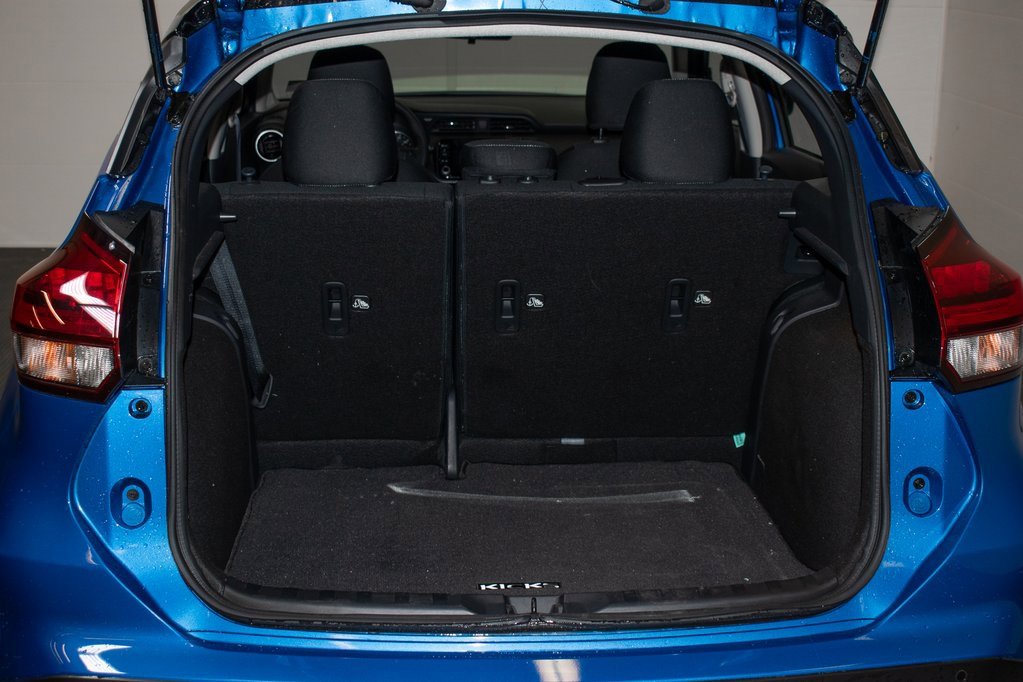 Used 2023 Nissan Kicks SV image 22