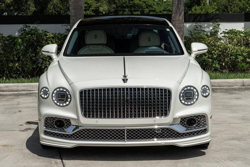 Used 2023 Bentley Flying Spur Azure AWD/4WD image 12
