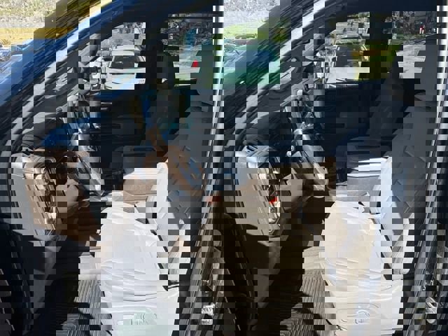 Used 2019 GMC Sierra 1500 SLT w/ SLT Premium Plus Package image 9