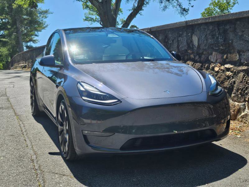 Used 2023 Tesla Model Y Performance AWD/4WD image 12