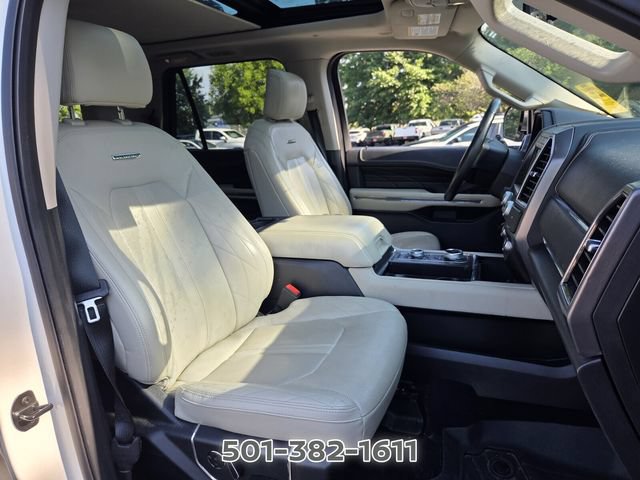 Used 2018 Ford Expedition Platinum AWD/4WD image 17