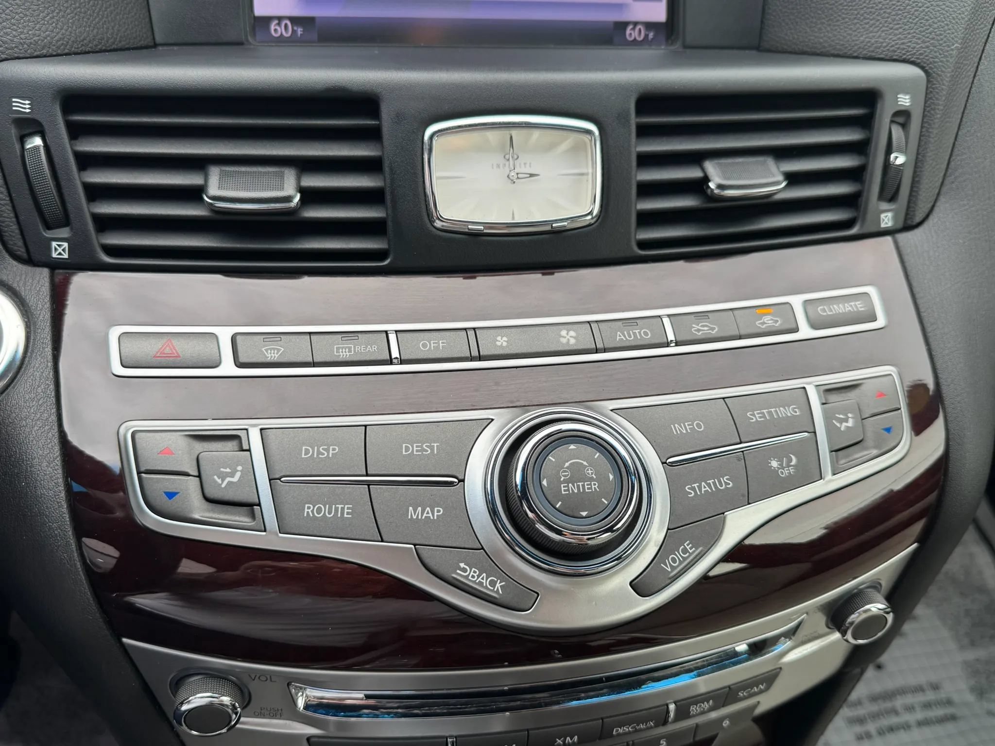 Used 2013 INFINITI M37 x w/ Premium Pkg AWD/4WD image 23