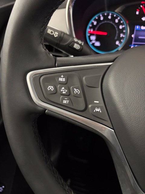 Used 2023 Chevrolet Equinox LT w/ Driver Convenience Package AWD/4WD image 17