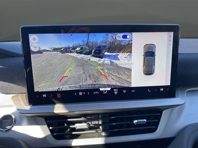 New 2026 Ford Explorer Active w/ Active Comfort Package image 10