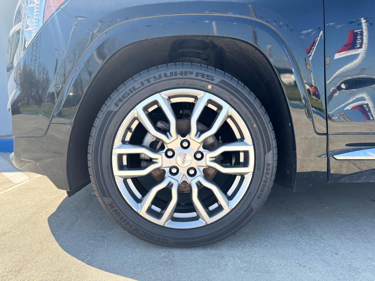 Used 2022 GMC Terrain Denali w/ Denali Premium Package image 18