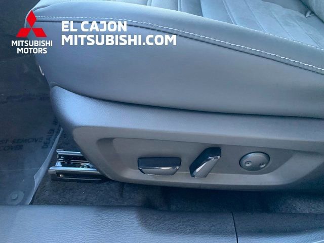 New 2026 Mitsubishi Outlander Trail Edition image 12