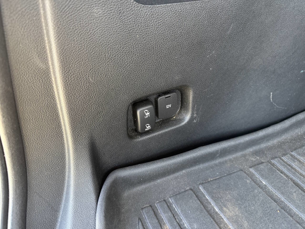 Used 2015 Ford Edge Sport w/ Equipment Group 401A image 21