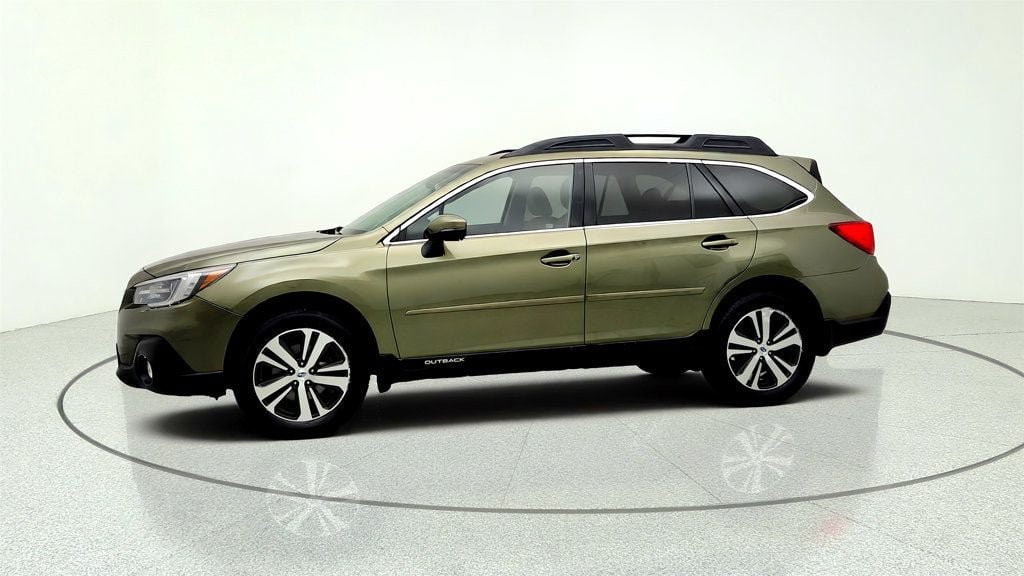 Used 2018 Subaru Outback 2.5i Limited AWD/4WD image 8