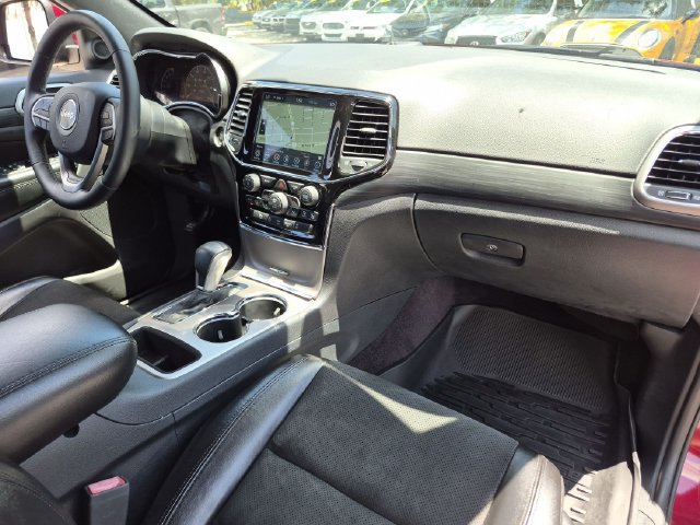 Used 2019 Jeep Grand Cherokee Altitude AWD/4WD image 28