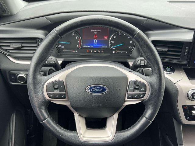 Used 2020 Ford Explorer XLT w/ Comfort Package AWD/4WD image 18