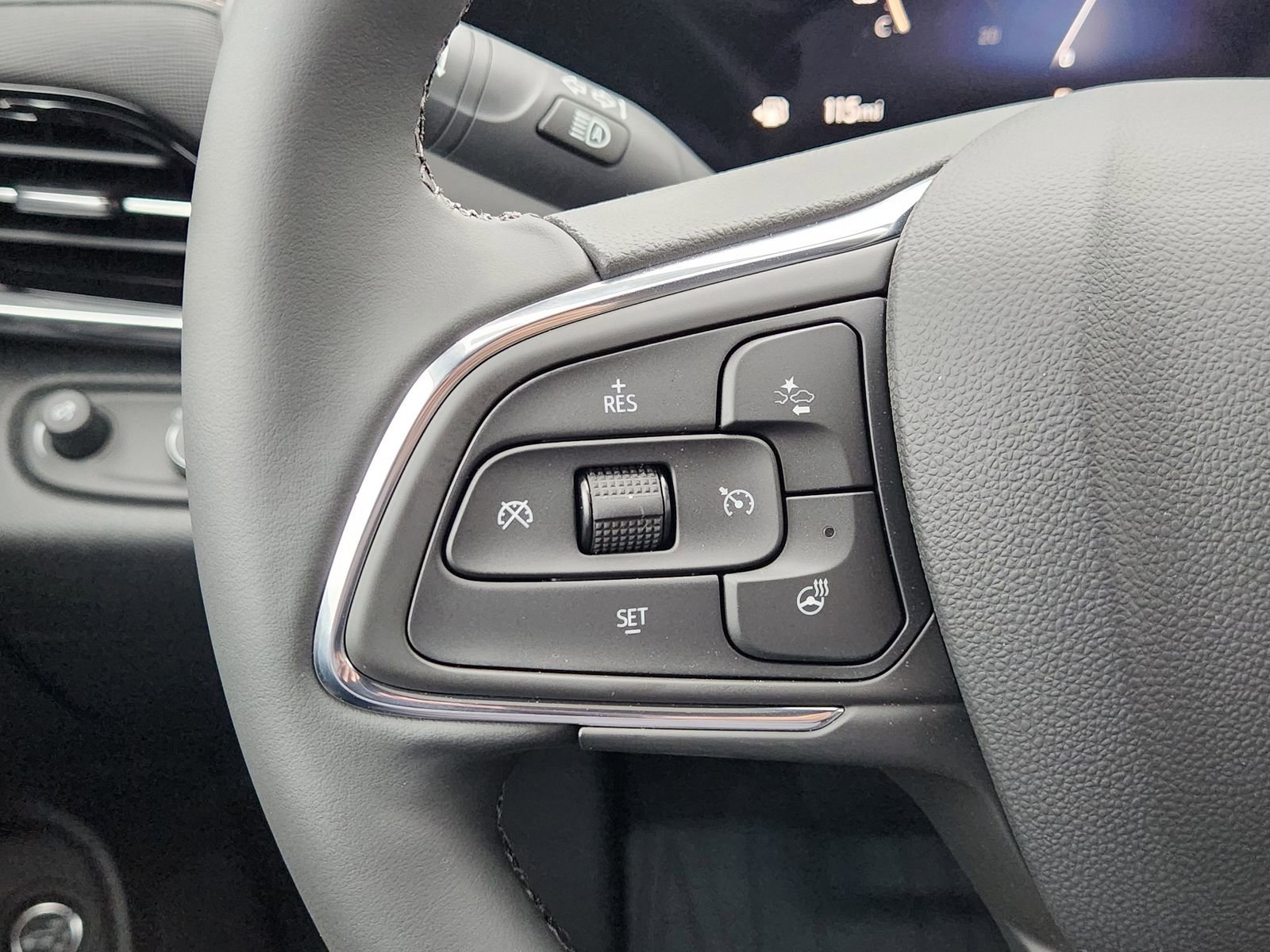 New 2026 Buick Envista Avenir image 32