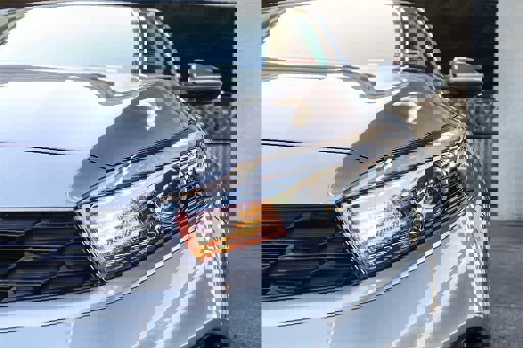 Used 2024 Kia Forte LXS image 7