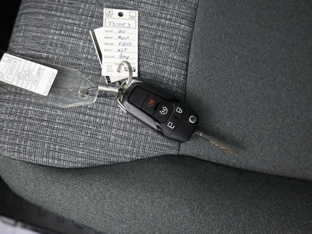 New 2026 Ford F250 XLT image 25
