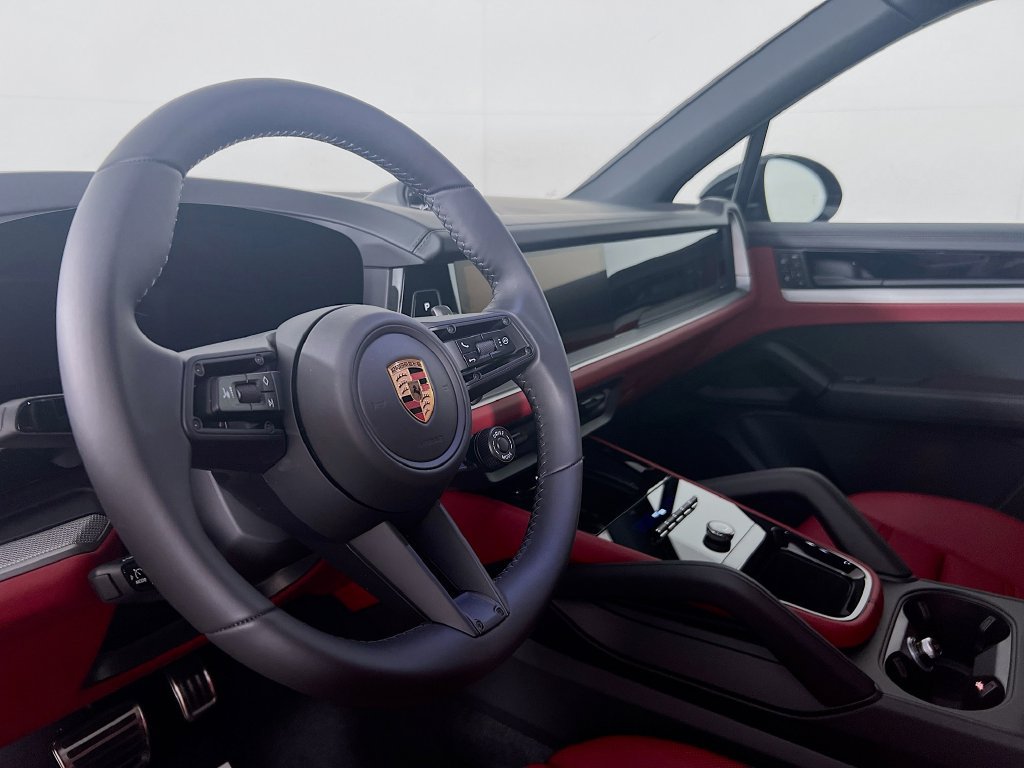 New 2026 Porsche Cayenne S AWD/4WD image 4