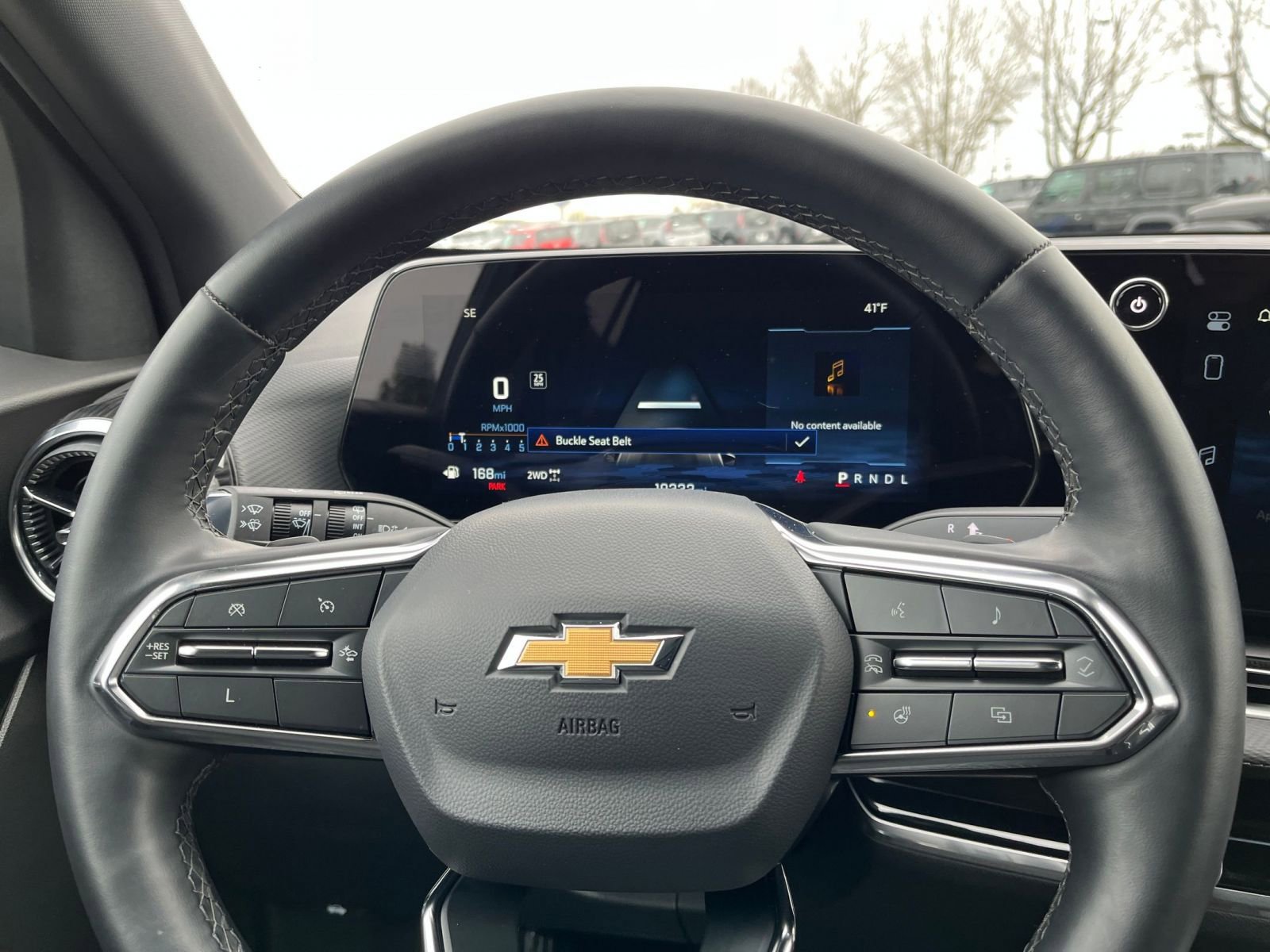 Used 2025 Chevrolet Equinox LT image 28