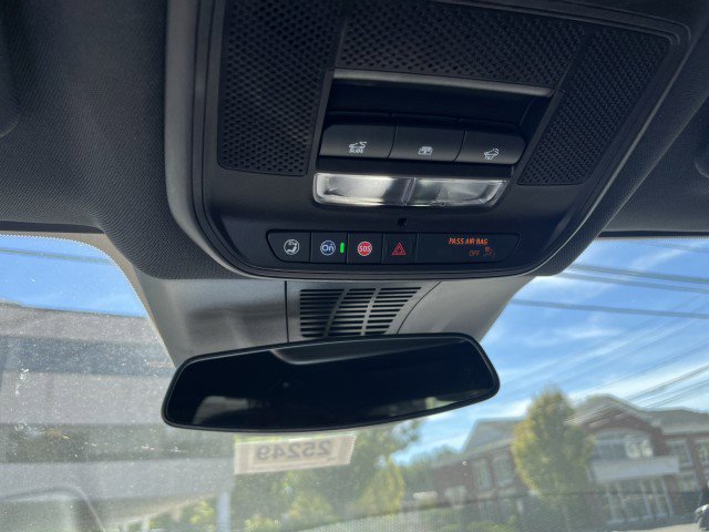 New 2025 Chevrolet Blazer EV LT image 18