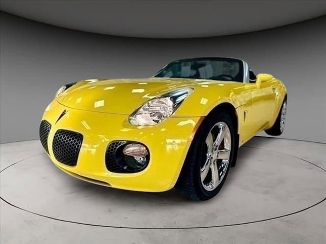 Used 2007 Pontiac Solstice GXP w/ Premium Package image 1