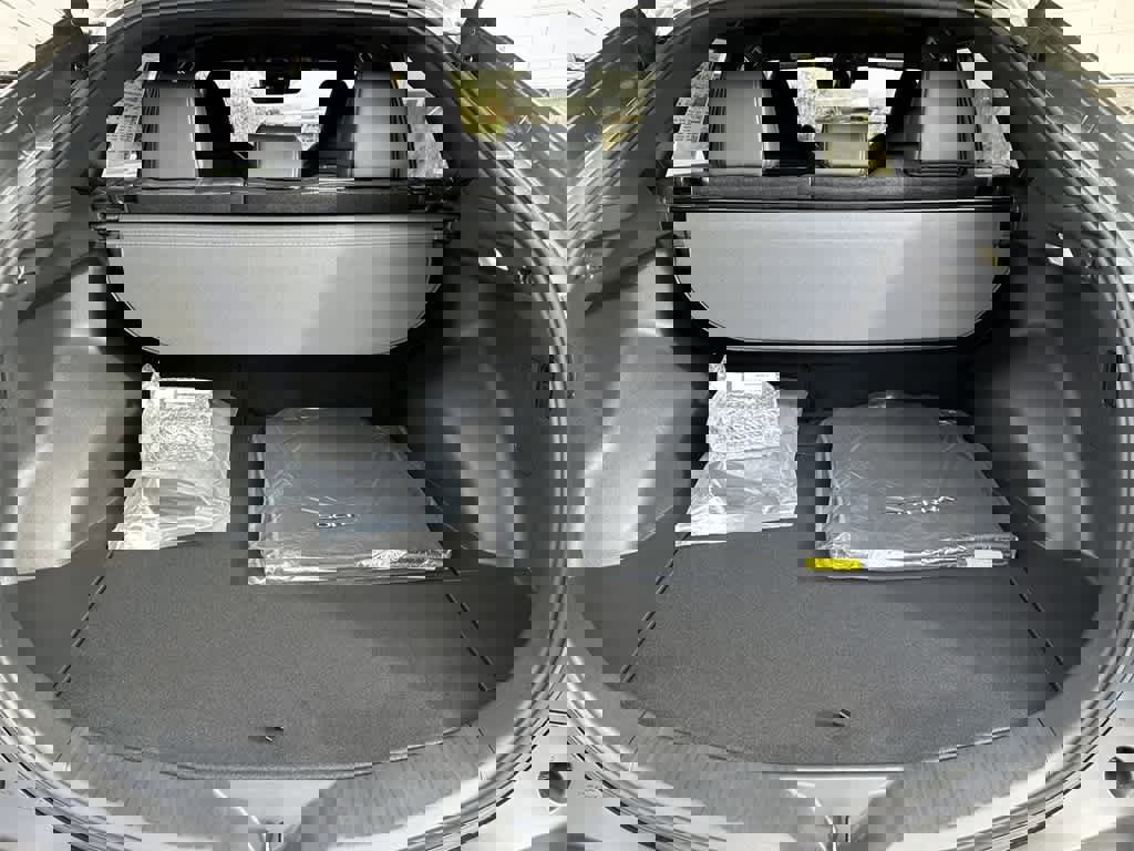 New 2026 Subaru Solterra Premium image 19