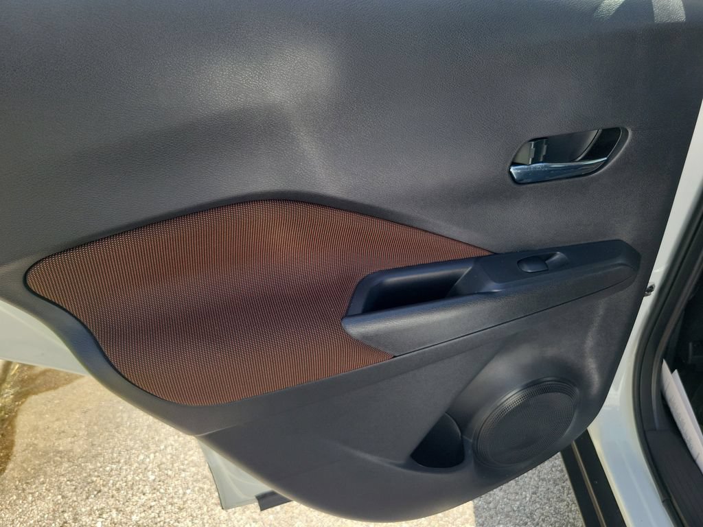 Used 2024 Nissan Kicks SR FWD image 12