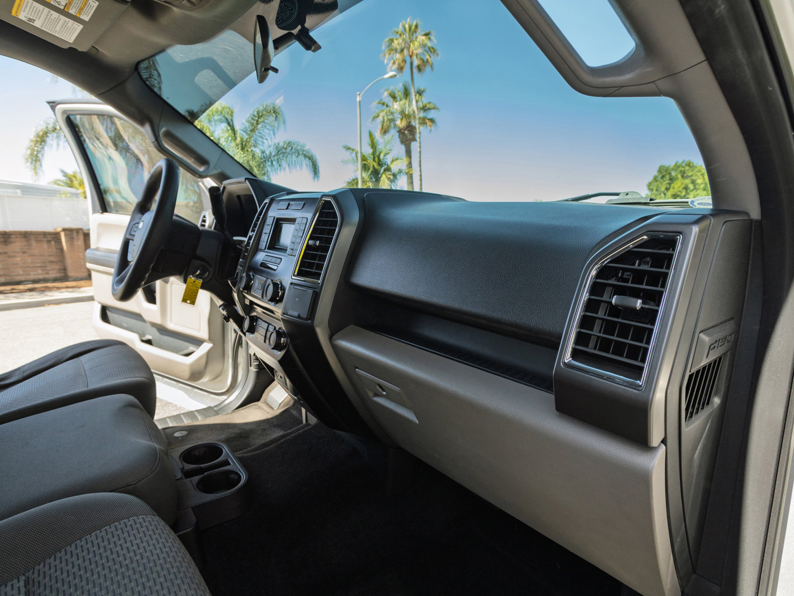 Used 2015 Ford F150 XLT RWD image 18