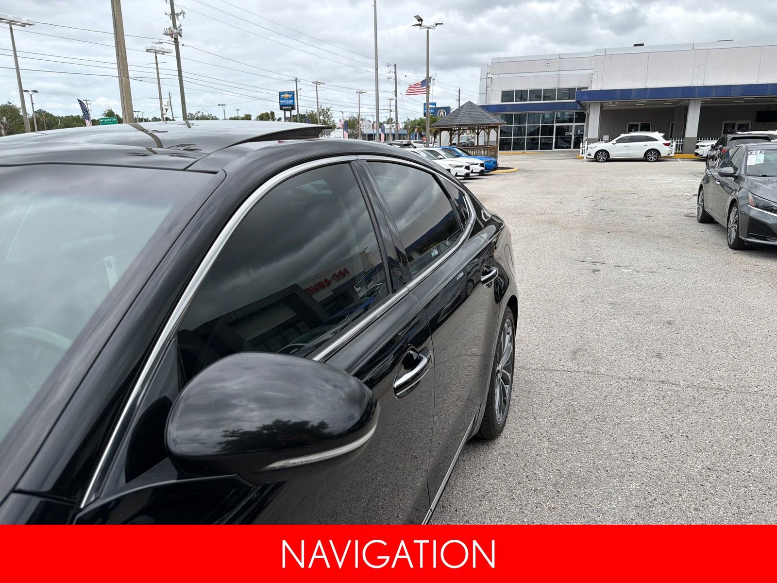 Used 2019 Kia Cadenza Technology image 12