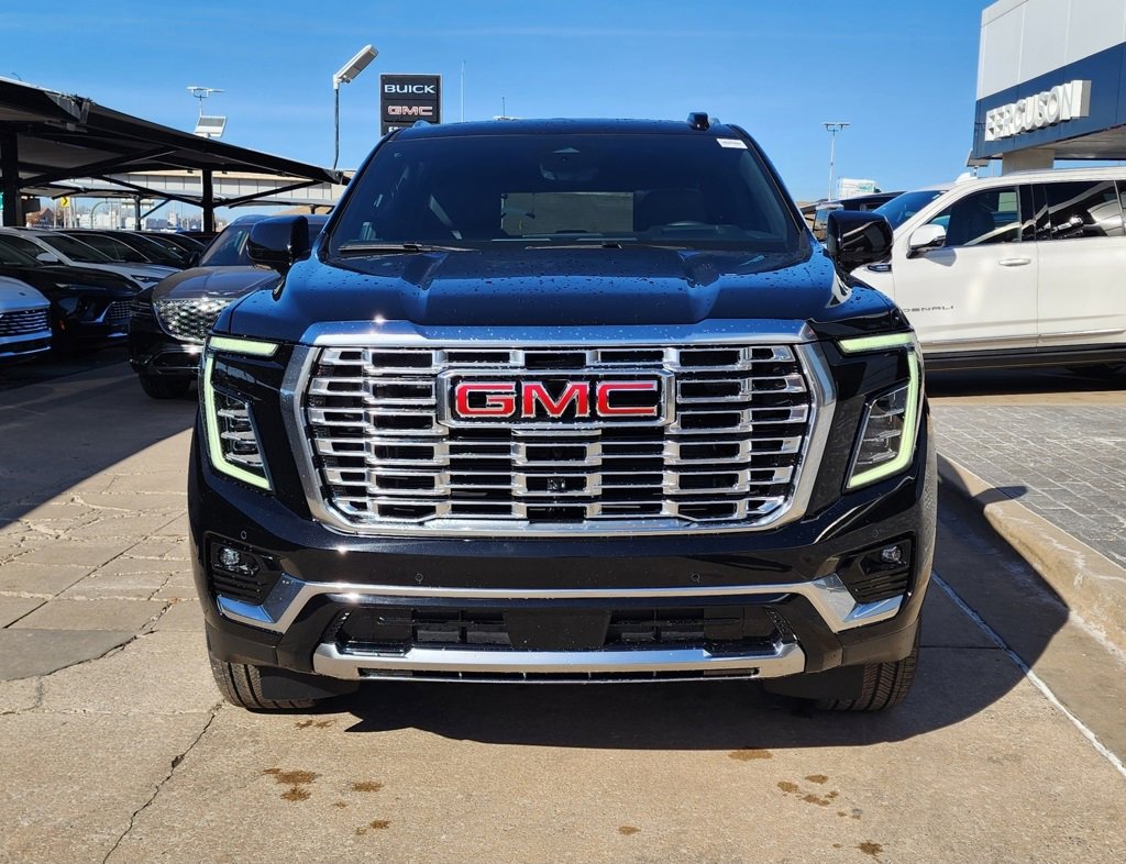 New 2026 GMC Yukon XL Denali w/ Denali Reserve Package image 8